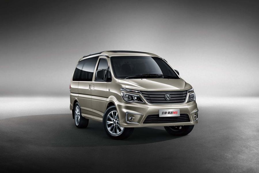  DongFeng Future M5 2016 года  (фото 2 из 6)